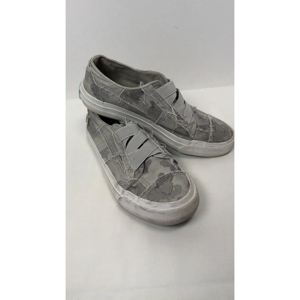 Blowfish Malibu Slip-On Sneakers Girls' Size 2 No Laces Gray Camo